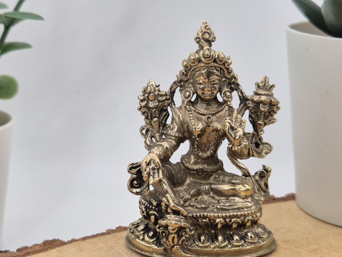 Grüne Tara aus Messing | Mini Statue | 6 cm | Handgefertigt in Nepal