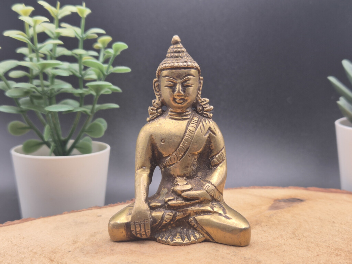 Erdender Buddha aus Messing | Ohne Sockel | ca. 8 cm