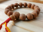 Mala-Armband aus Bodhi-Samen | ca. 12,5mm inkl. Guru-Perle